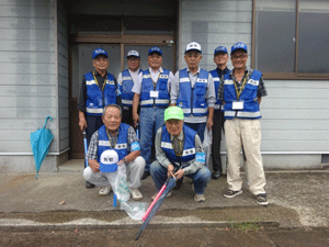 阿見町曙東区自警団の集合写真