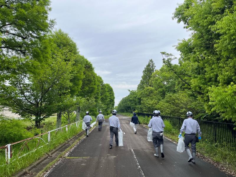 ゴミ拾いの様子2